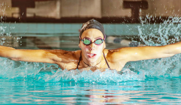 7 motivos pelos quais você deveria fazer natação